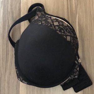 Victoria Secret Lace Perfect Shape Bra Size 40DD